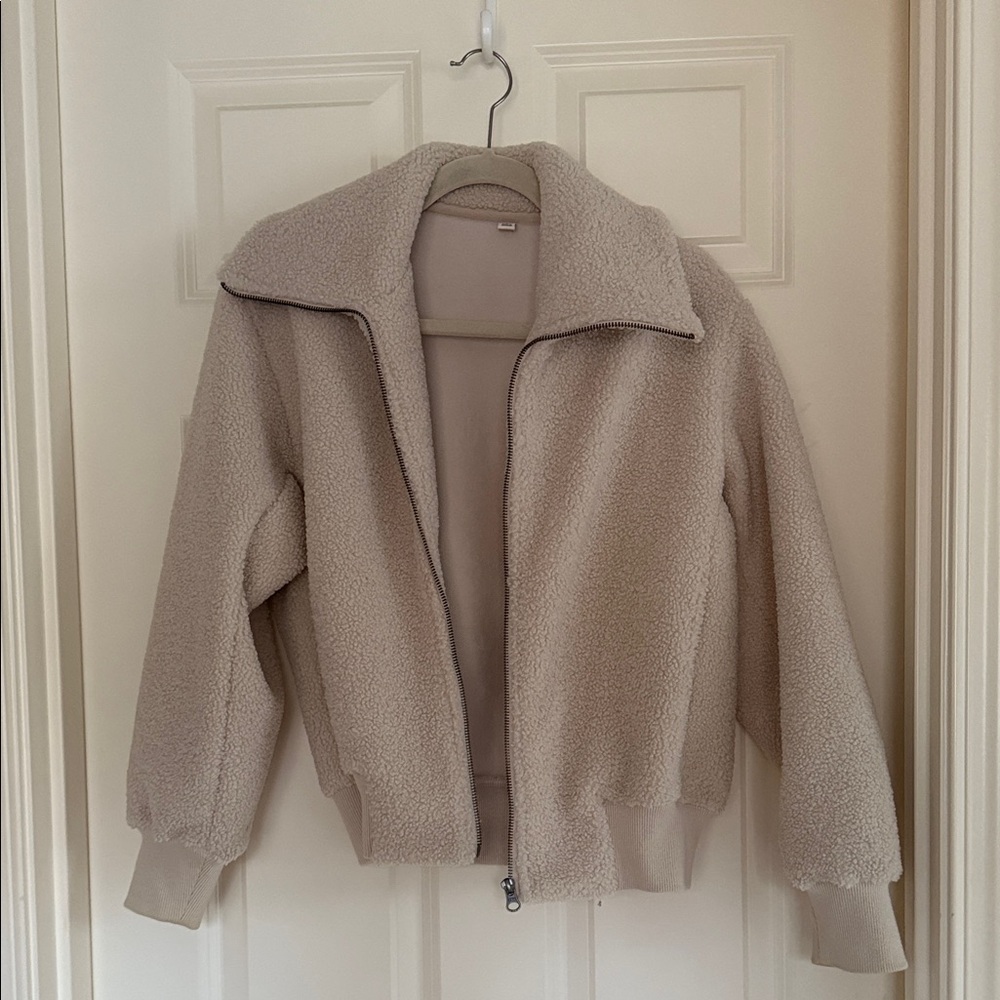 Uniqlo Cream Teddy Jacket